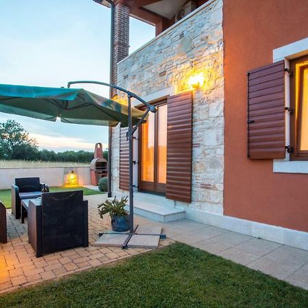 Apartman Irena Pula Exterior foto